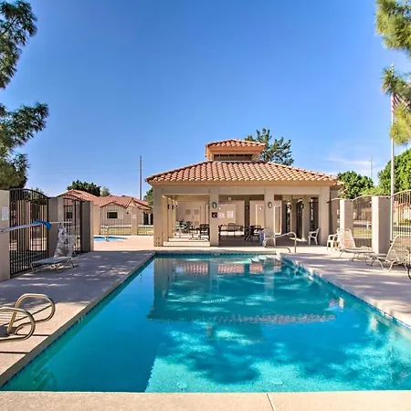 Villa Mesa Townhouse Bordering Scottsdale And Tempe!